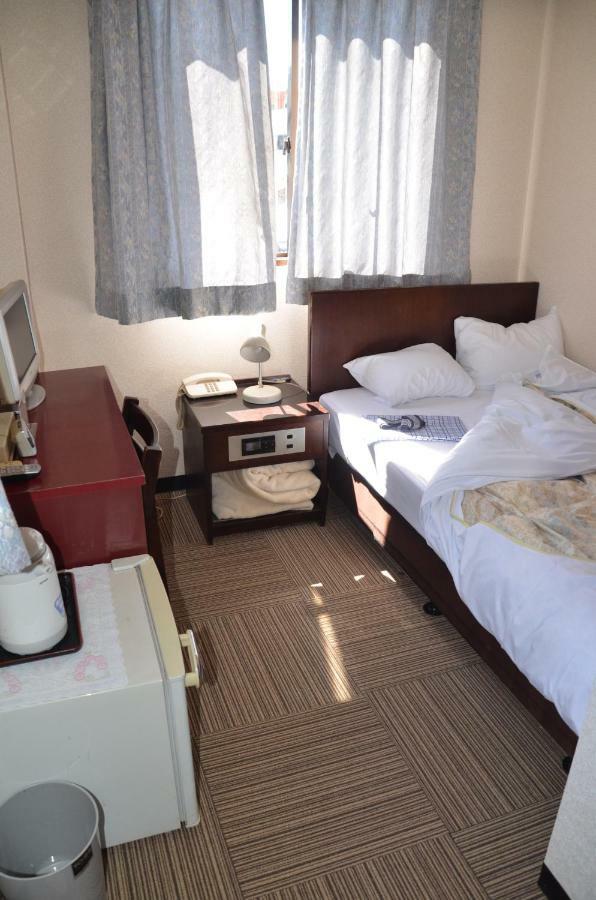 واكايَمَ Business Hotel Top Inn Kagurano المظهر الخارجي الصورة