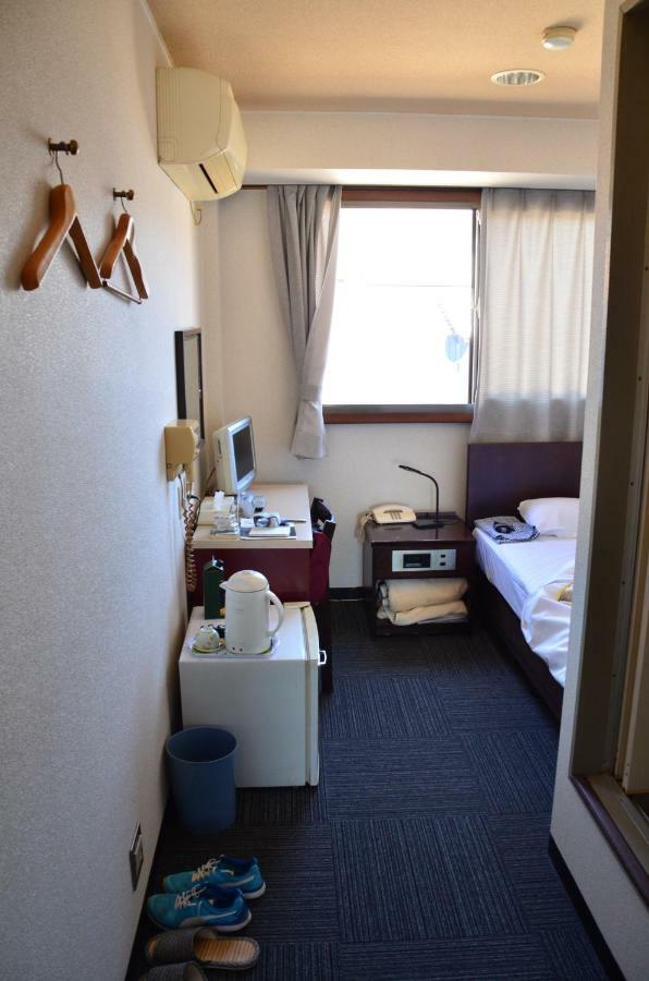 واكايَمَ Business Hotel Top Inn Kagurano المظهر الخارجي الصورة