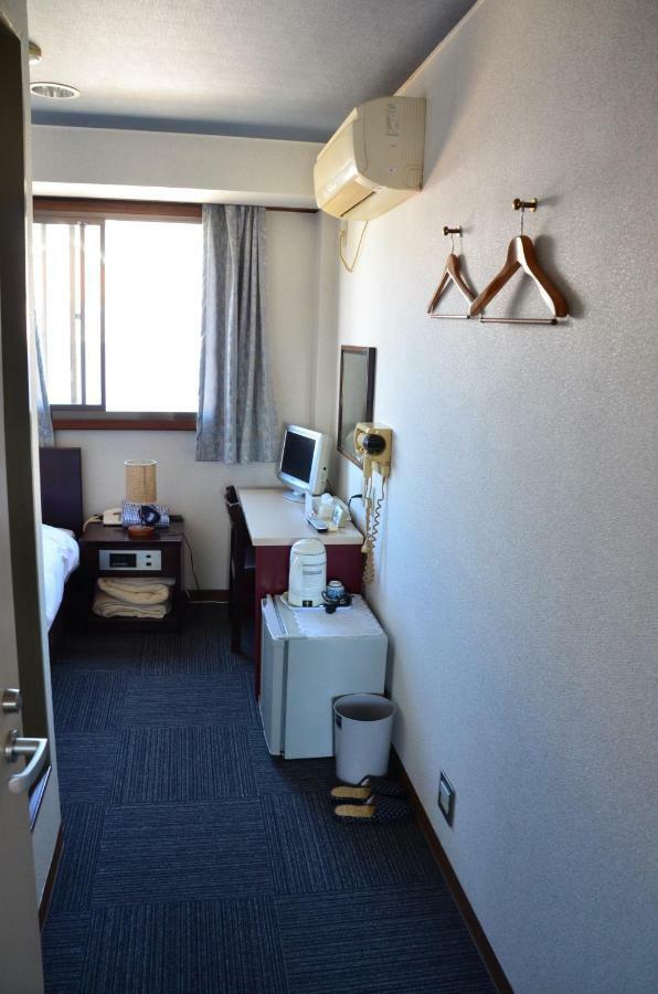 واكايَمَ Business Hotel Top Inn Kagurano المظهر الخارجي الصورة
